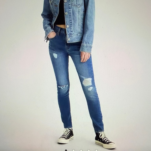 Levi's Blue Distressed Skinny Jeans - Picture 1 of 3